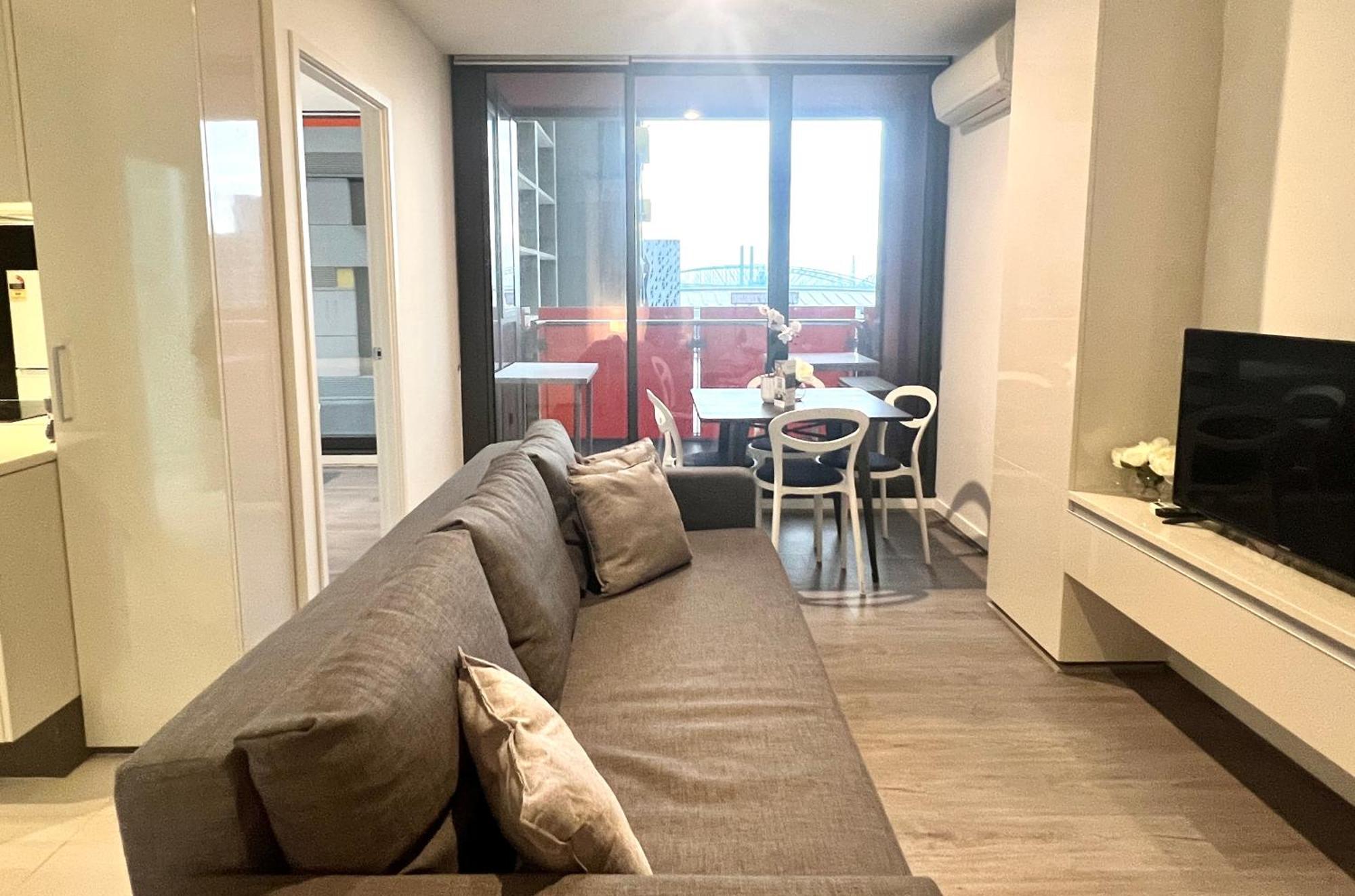 Readyset Apartments At Madison Мельбурн Экстерьер фото